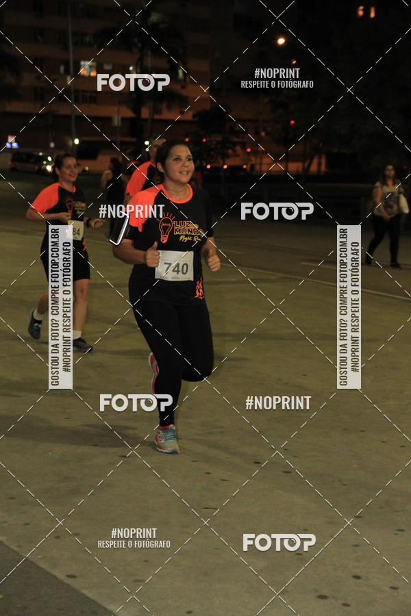 Buy your photos of the eventLuz do Mundo Night Run on Fotop
