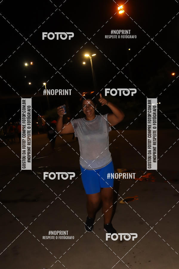 Buy your photos of the eventLuz do Mundo Night Run on Fotop