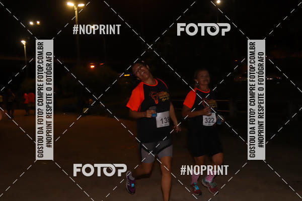 Buy your photos of the eventLuz do Mundo Night Run on Fotop