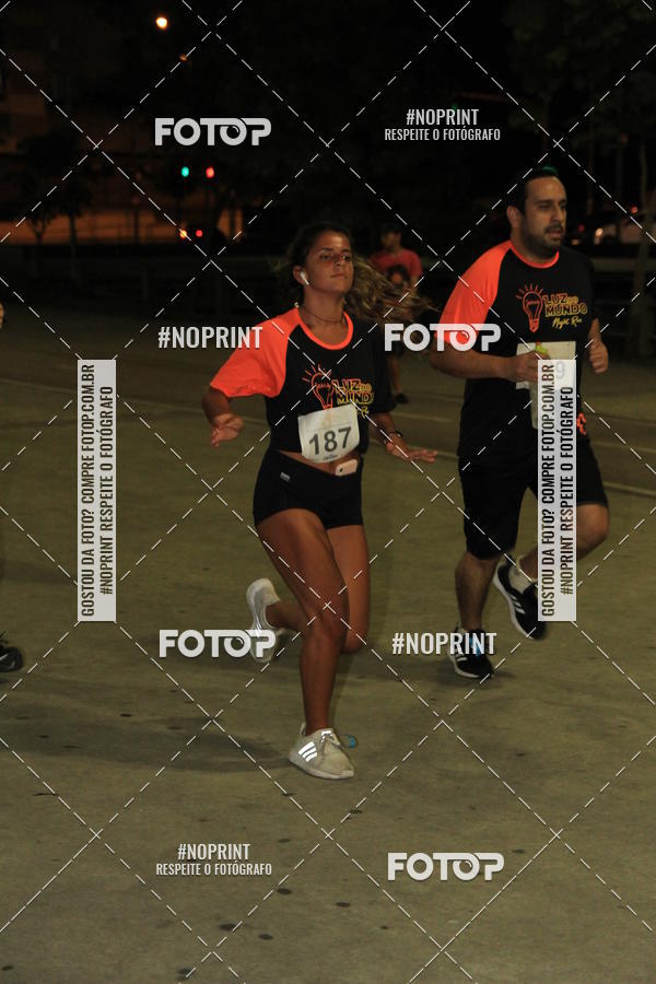 Buy your photos of the eventLuz do Mundo Night Run on Fotop
