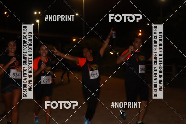 Buy your photos of the eventLuz do Mundo Night Run on Fotop