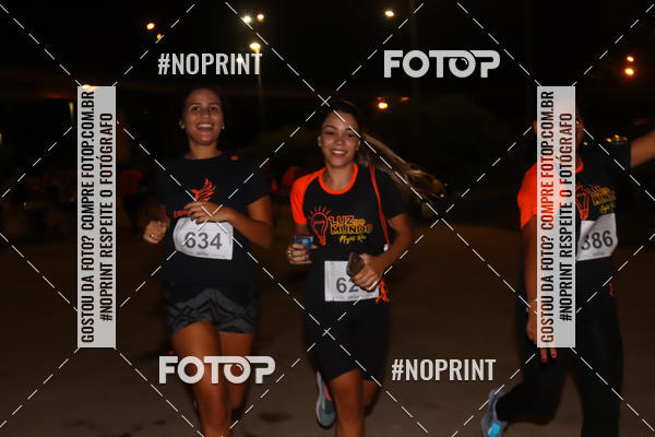 Buy your photos of the eventLuz do Mundo Night Run on Fotop