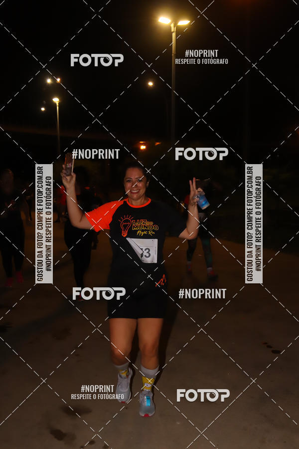 Buy your photos of the eventLuz do Mundo Night Run on Fotop