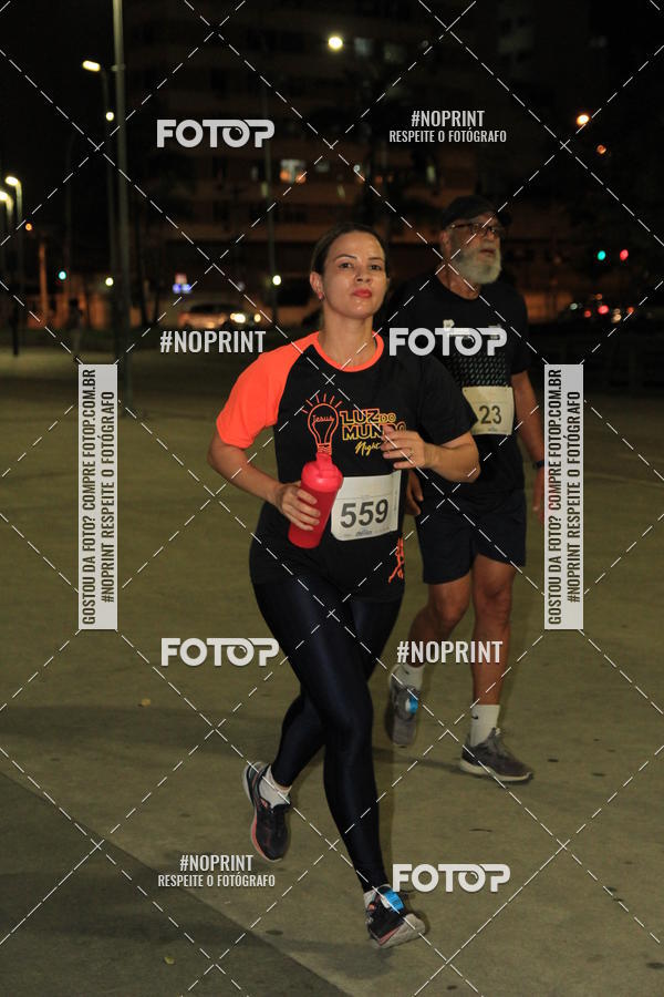 Buy your photos of the eventLuz do Mundo Night Run on Fotop