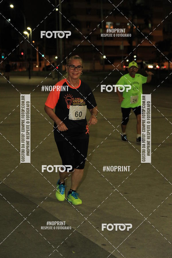 Buy your photos of the eventLuz do Mundo Night Run on Fotop