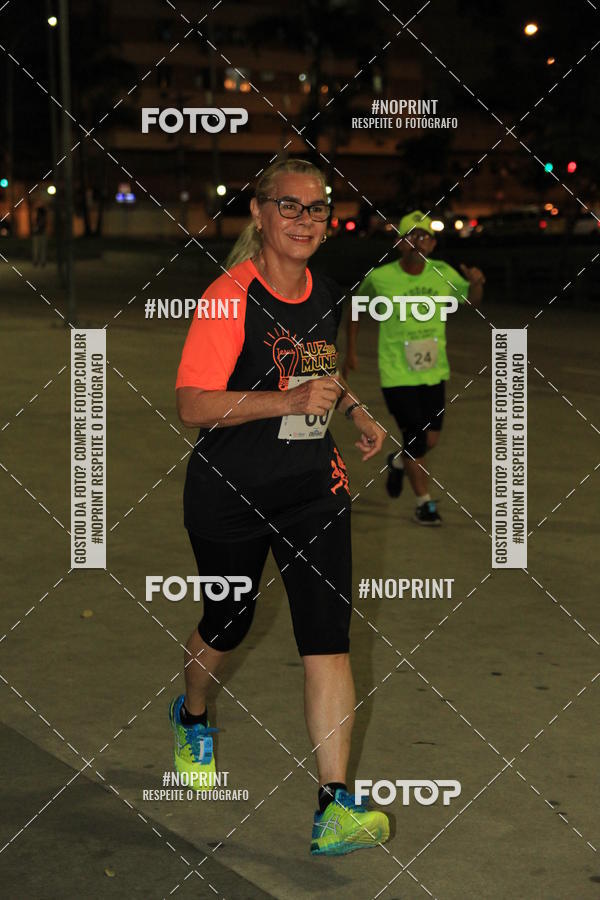 Buy your photos of the eventLuz do Mundo Night Run on Fotop