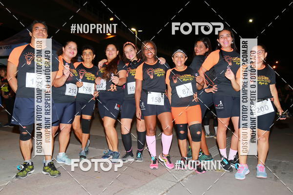 Buy your photos of the eventLuz do Mundo Night Run on Fotop
