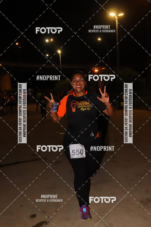 Buy your photos of the eventLuz do Mundo Night Run on Fotop
