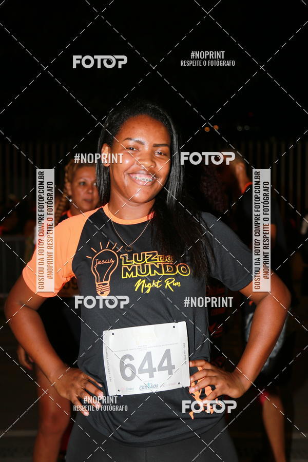 Buy your photos of the eventLuz do Mundo Night Run on Fotop