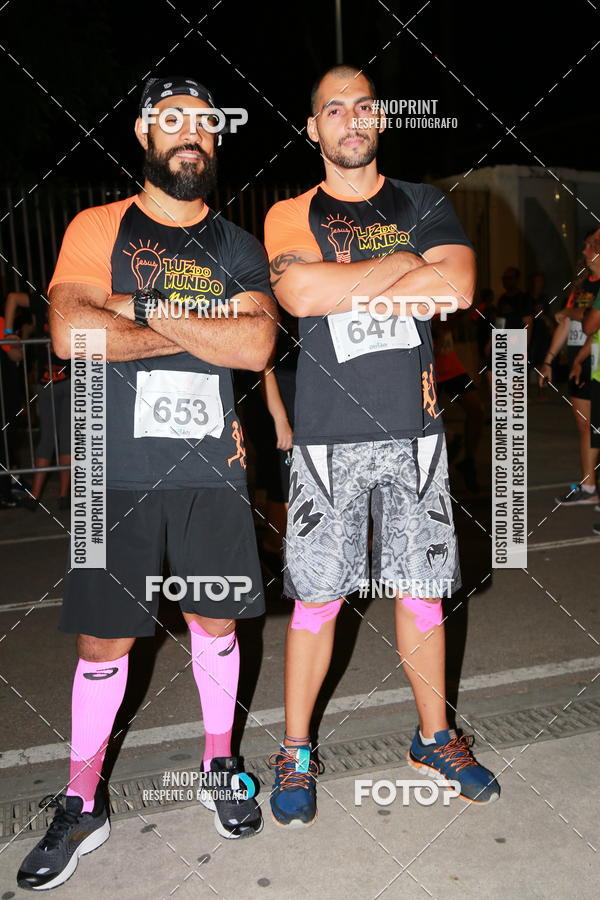 Buy your photos of the eventLuz do Mundo Night Run on Fotop