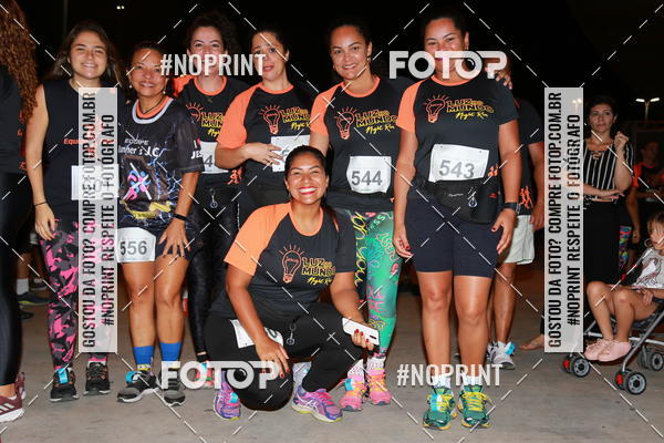 Buy your photos of the eventLuz do Mundo Night Run on Fotop