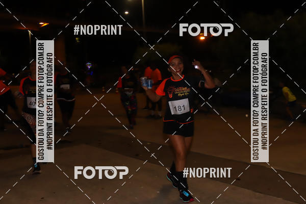 Buy your photos of the eventLuz do Mundo Night Run on Fotop