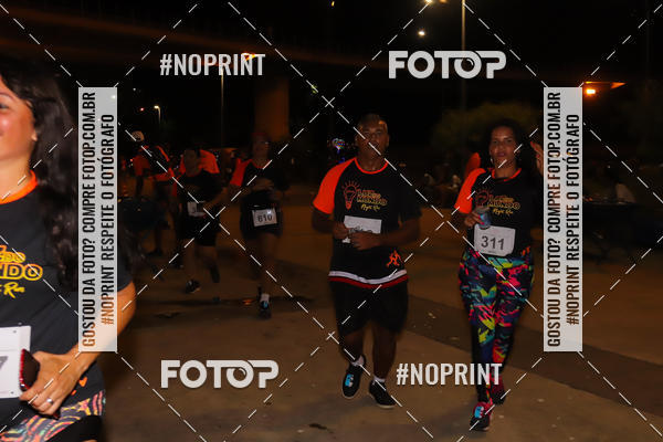 Buy your photos of the eventLuz do Mundo Night Run on Fotop