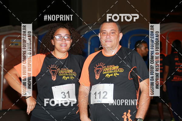 Buy your photos of the eventLuz do Mundo Night Run on Fotop