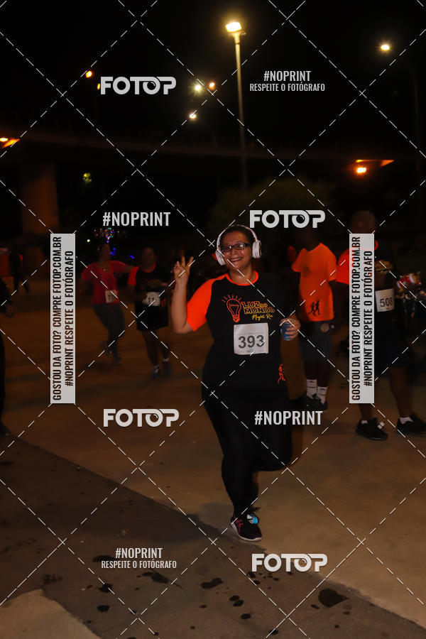 Buy your photos of the eventLuz do Mundo Night Run on Fotop