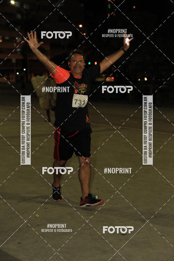 Buy your photos of the eventLuz do Mundo Night Run on Fotop