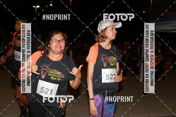 Buy your photos of the eventLuz do Mundo Night Run on Fotop