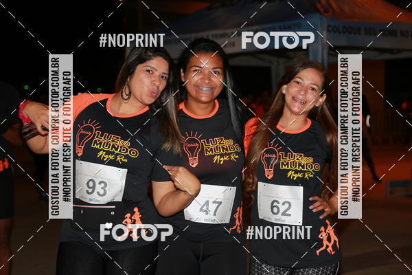 Buy your photos of the eventLuz do Mundo Night Run on Fotop