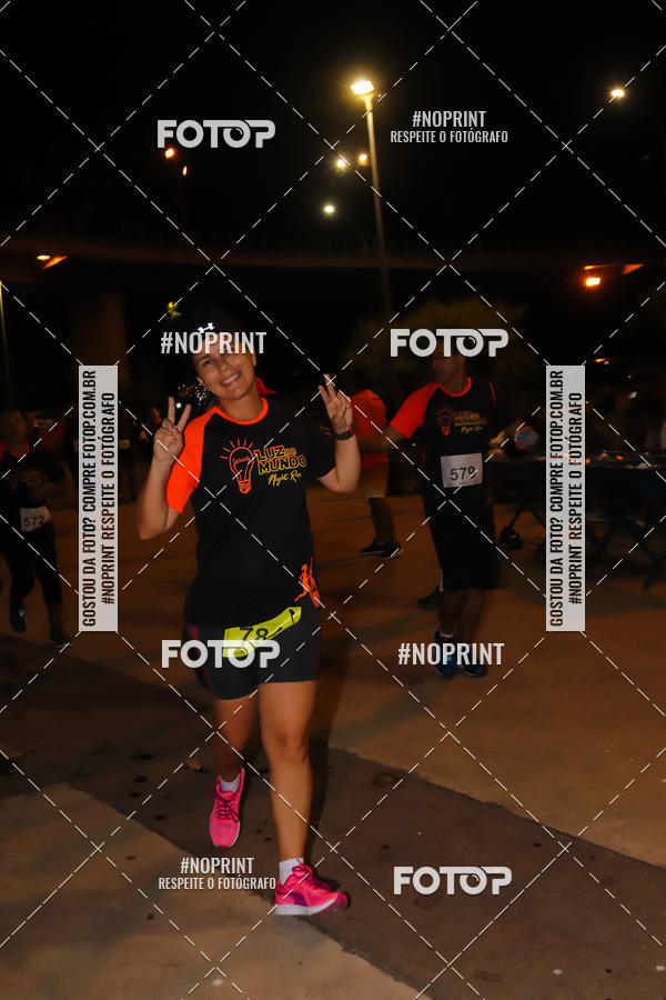 Buy your photos of the eventLuz do Mundo Night Run on Fotop