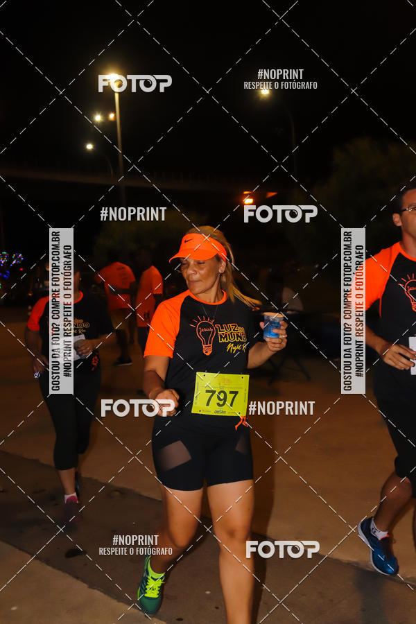 Buy your photos of the eventLuz do Mundo Night Run on Fotop
