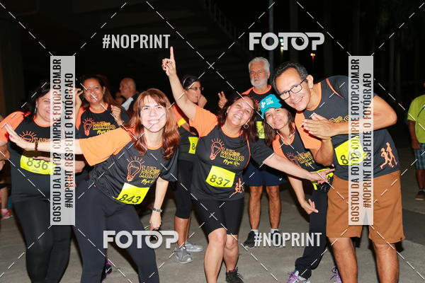 Buy your photos of the eventLuz do Mundo Night Run on Fotop