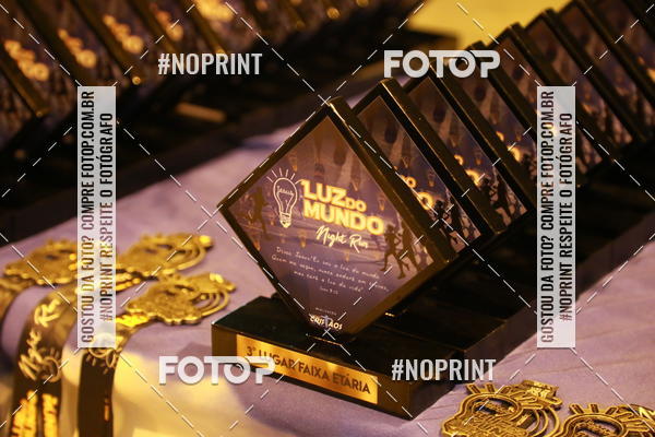 Buy your photos of the eventLuz do Mundo Night Run on Fotop