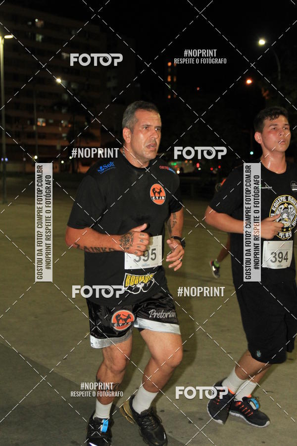 Buy your photos of the eventLuz do Mundo Night Run on Fotop