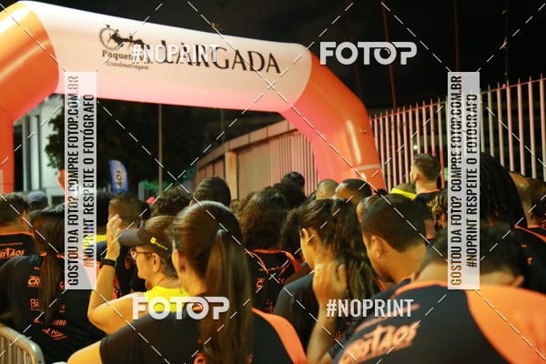 Buy your photos of the eventLuz do Mundo Night Run on Fotop