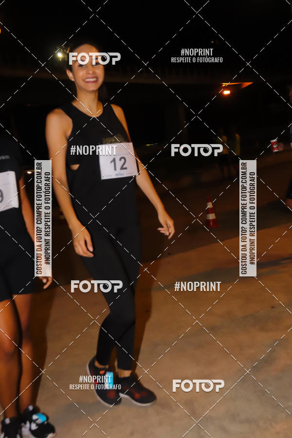 Buy your photos of the eventLuz do Mundo Night Run on Fotop