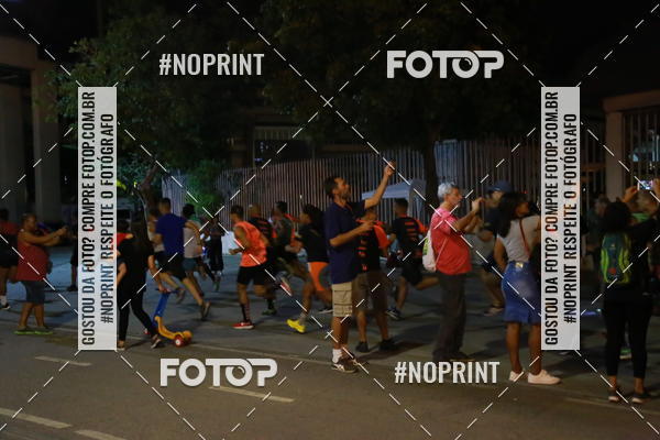 Buy your photos of the eventLuz do Mundo Night Run on Fotop