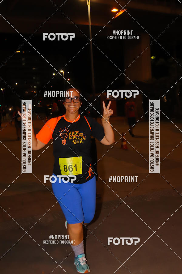 Buy your photos of the eventLuz do Mundo Night Run on Fotop