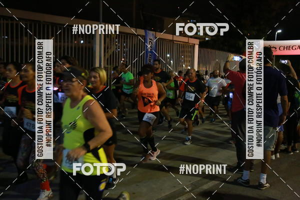 Buy your photos of the eventLuz do Mundo Night Run on Fotop
