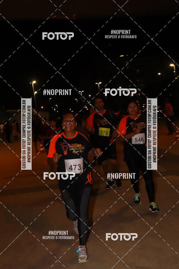 Buy your photos of the eventLuz do Mundo Night Run on Fotop