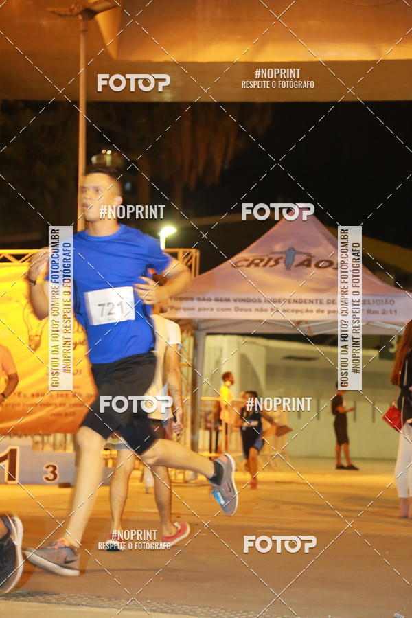 Buy your photos of the eventLuz do Mundo Night Run on Fotop