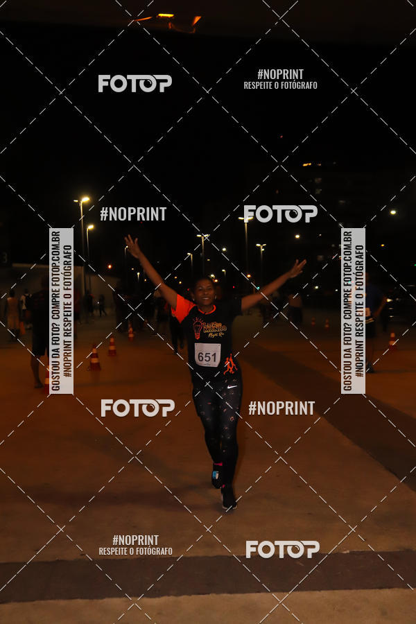 Buy your photos of the eventLuz do Mundo Night Run on Fotop