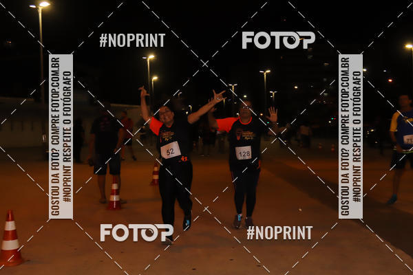 Buy your photos of the eventLuz do Mundo Night Run on Fotop