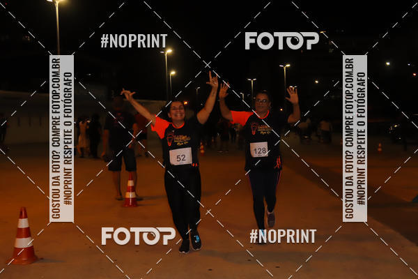 Buy your photos of the eventLuz do Mundo Night Run on Fotop
