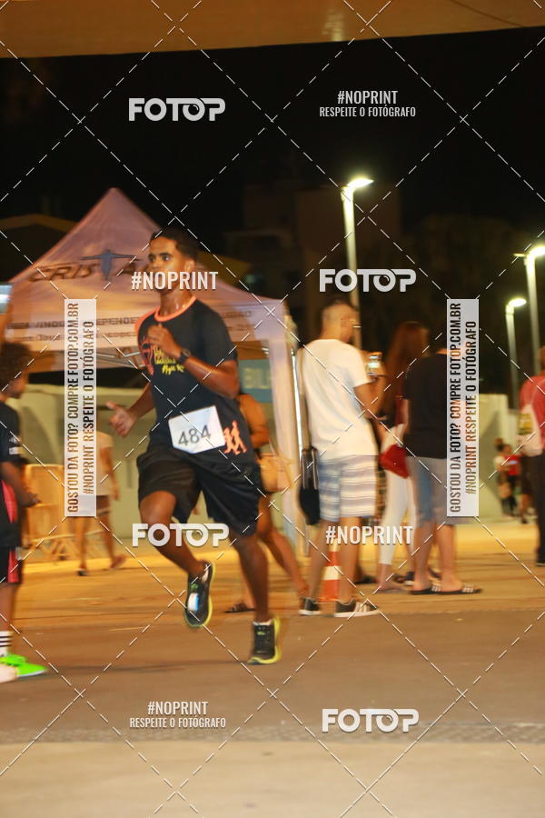 Buy your photos of the eventLuz do Mundo Night Run on Fotop