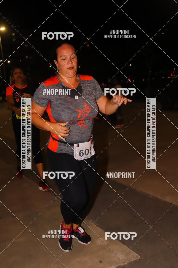 Buy your photos of the eventLuz do Mundo Night Run on Fotop