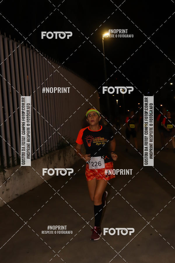 Buy your photos of the eventLuz do Mundo Night Run on Fotop