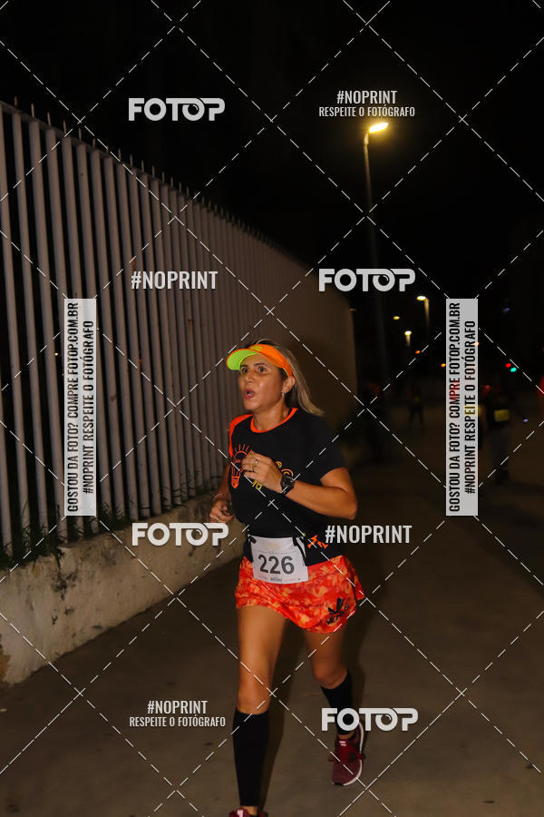 Buy your photos of the eventLuz do Mundo Night Run on Fotop
