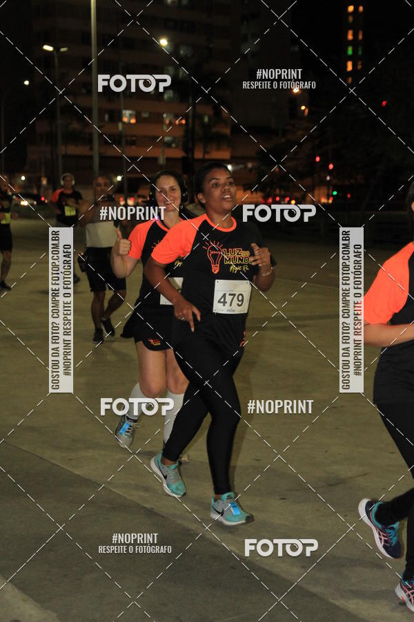 Buy your photos of the eventLuz do Mundo Night Run on Fotop