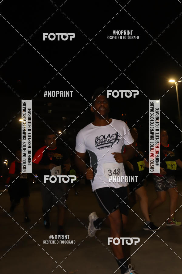 Buy your photos of the eventLuz do Mundo Night Run on Fotop