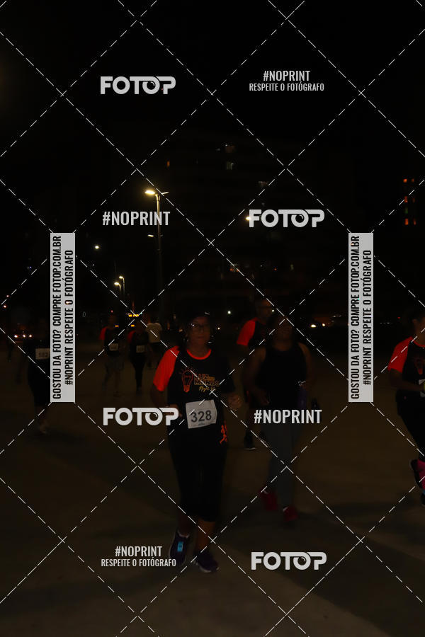 Buy your photos of the eventLuz do Mundo Night Run on Fotop
