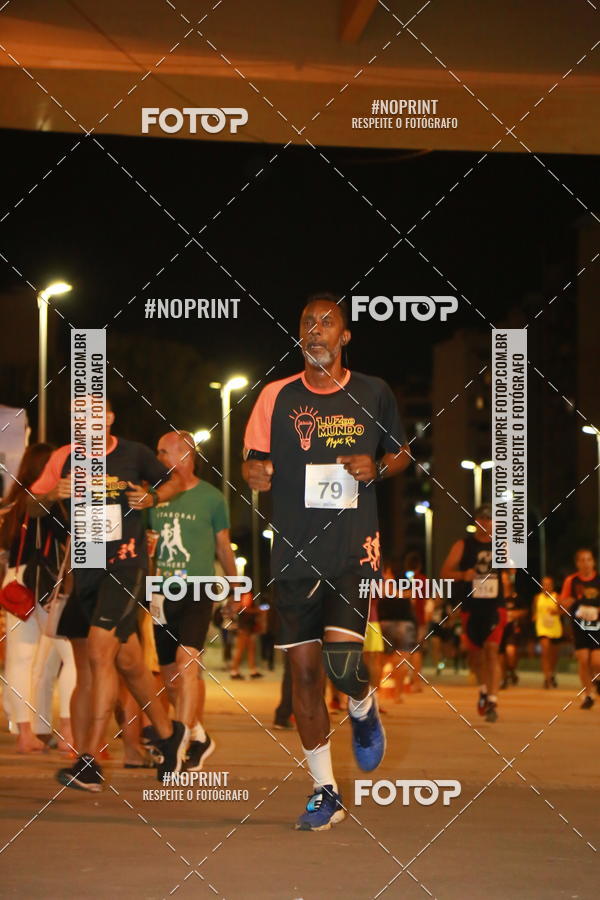 Buy your photos of the eventLuz do Mundo Night Run on Fotop