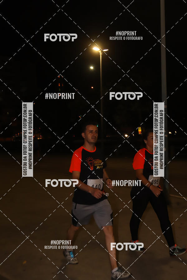 Buy your photos of the eventLuz do Mundo Night Run on Fotop