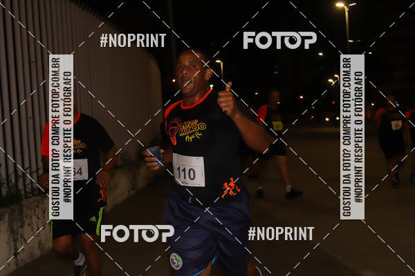 Buy your photos of the eventLuz do Mundo Night Run on Fotop
