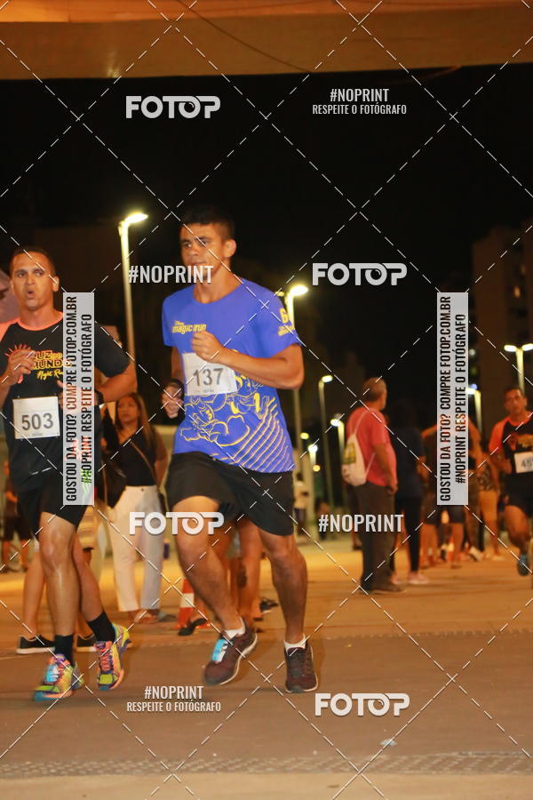 Buy your photos of the eventLuz do Mundo Night Run on Fotop