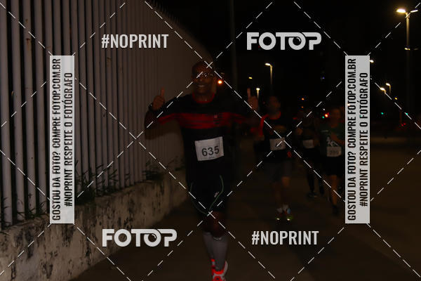 Buy your photos of the eventLuz do Mundo Night Run on Fotop