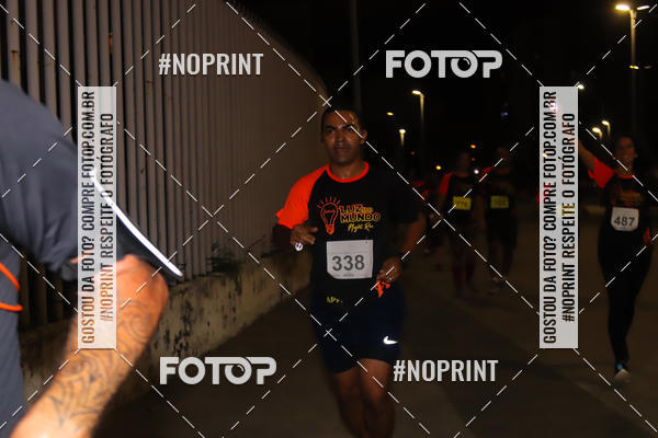 Buy your photos of the eventLuz do Mundo Night Run on Fotop